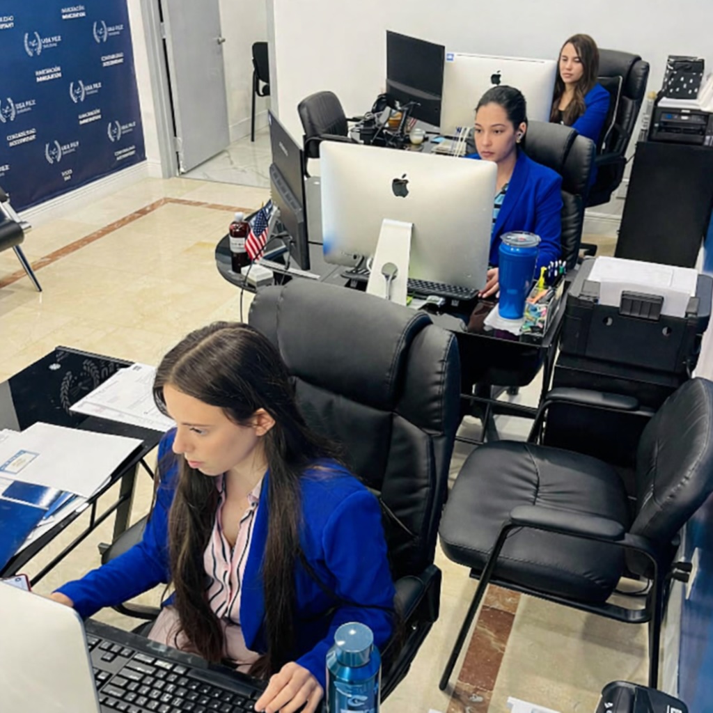 USA FILE Solutions | Servicios Migratorios, Legales y Financieros en EE.UU.