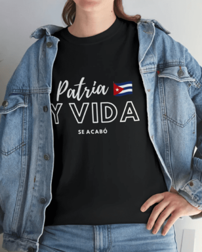 Unisex Patria y Vida Cotton T-shirt for supporting Cubans