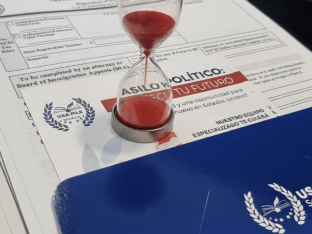 Audiencia de asilo en corte